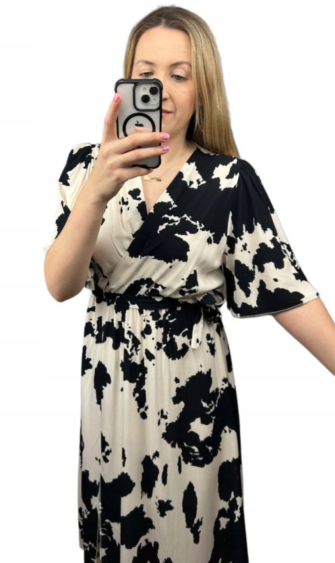 Sukienka midi kopertowy dekolt cow print rozcięcie wiskoza czarna jasny beż Sukienka midi kopertowy dekolt cow print rozcięcie wiskoza czarna jasny beż