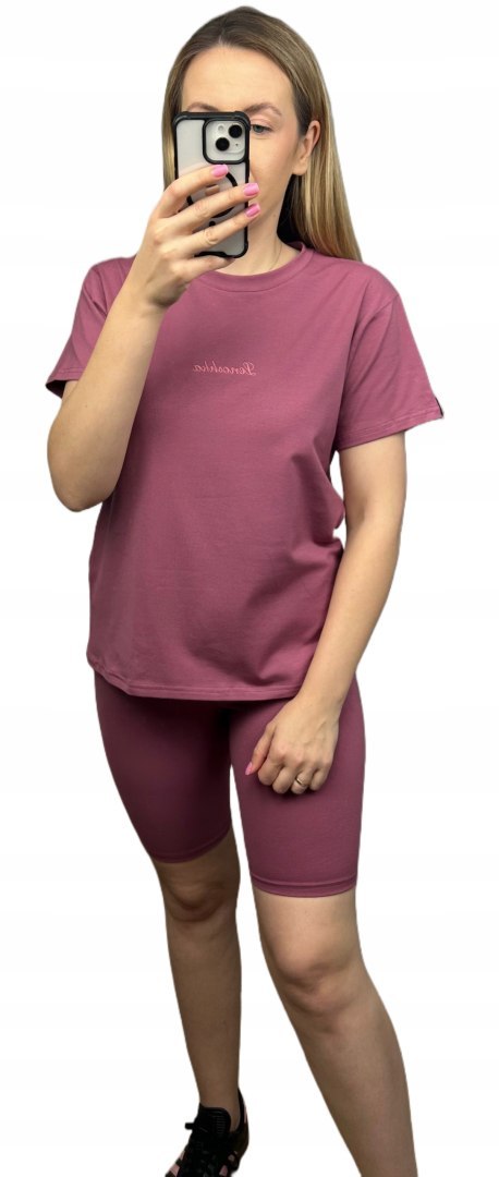 Różowy komplet dresowy bawełniany t-shirt haft kolarki bawełna Lenoshka Różowy komplet dresowy bawełniany t-shirt haft kolarki bawełna Lenoshka