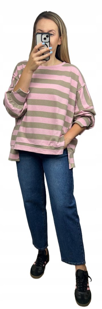 Oversize bluza dzianinowa luźna poziome paski z rozcięciami beż róż Azara - COZY STRIPES