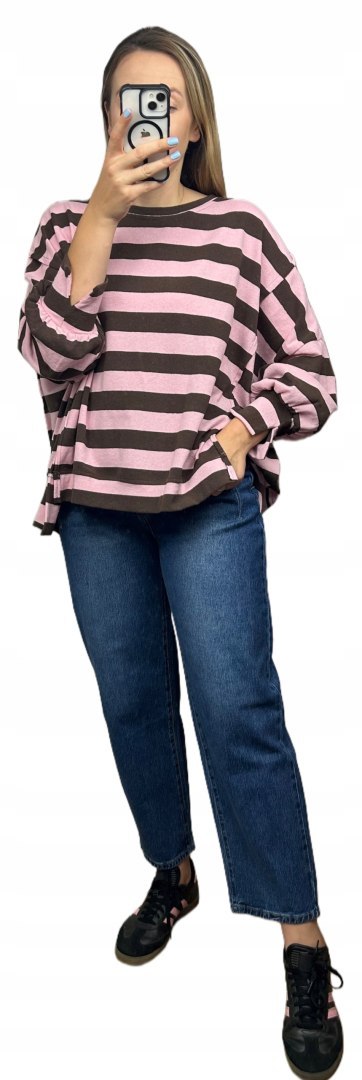 Oversize bluza dzianinowa luźna poziome paski z rozcięciami brąz róż Azara - COZY STRIPES Oversize bluza dzianinowa luźna poziome paski z rozcięciami brąz róż Azara - COZY STRIPES