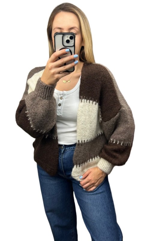 Sweter kardigan oversize bufiaste rękawy brąz czekolada beż wzorzysty - COLOR PATCH Sweter kardigan oversize bufiaste rękawy brąz czekolada beż wzorzysty - COLOR PATCH