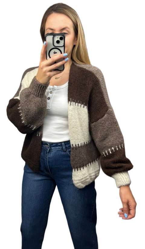 Sweter kardigan oversize bufiaste rękawy brąz czekolada beż wzorzysty - COLOR PATCH Sweter kardigan oversize bufiaste rękawy brąz czekolada beż wzorzysty - COLOR PATCH