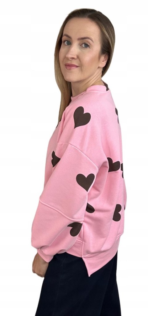 Różowa czekoladowa luźna bluza bawełniana oversize serduszka serca Azara- HEARTBEAT