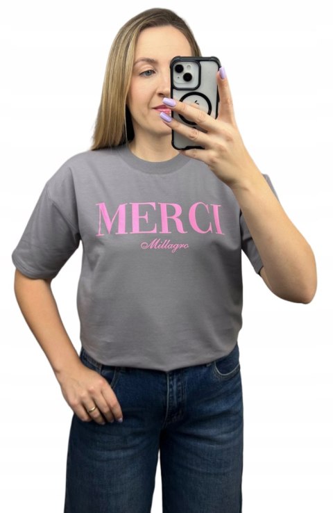 Szary t-shirt różowy napis oversize bawełniany Millagro- MERCI