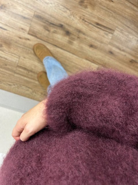 Sweter bordo puszysty kid moher prążek szerokie rękawy dzwonki moherowy- SOFT BELL