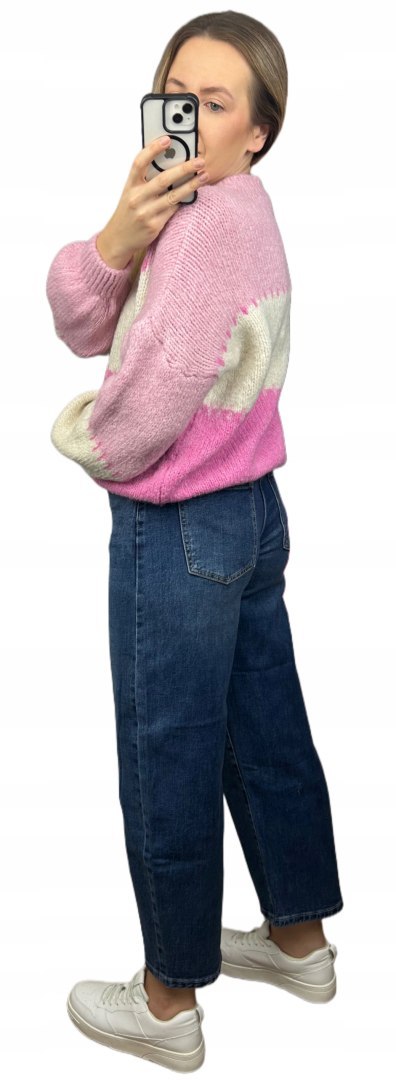 Sweter oversize bufiaste rękawy luźny patch wzorzysty różowy śmietanka- PATCHY