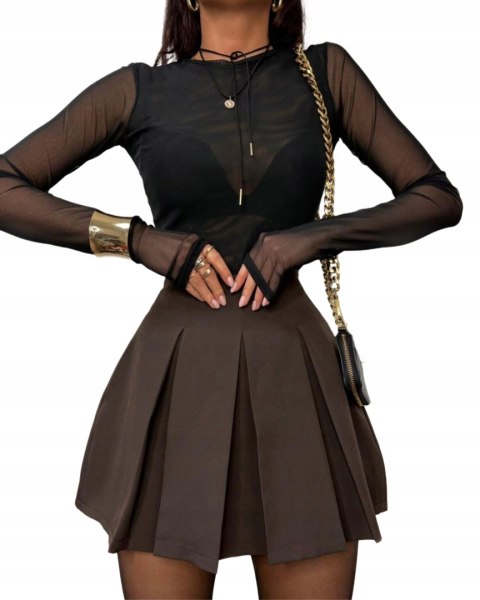 Czekoladowe spódnico-spodenki La Milla – detal plis