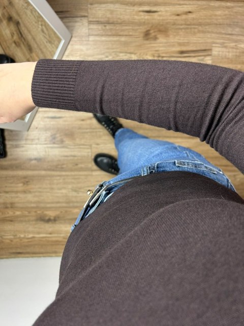 Gładki miękki klasyczny elastyczny golf basic dopasowany czekoladowy brąz- COLLA I