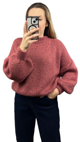 Sweter oversize zgaszony róż bufiaste rękawy chmurka 12% kid moher wełna- CLOUDY