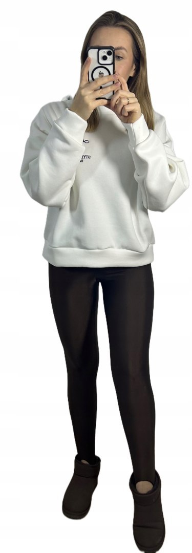 Legginsy Glossy czekoladowe pełna stylizacja miejska