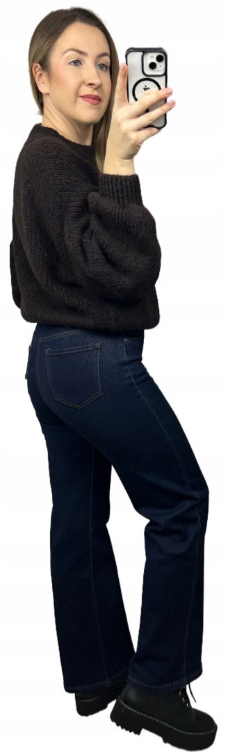 sweter CLOUDY czekolada widok z boku