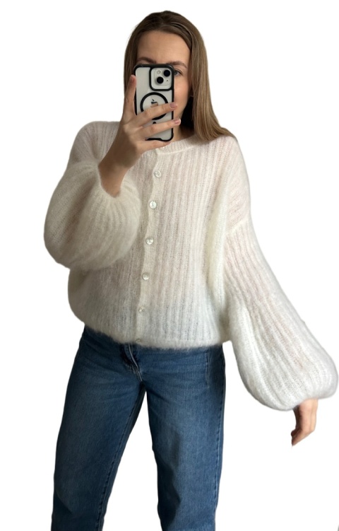 stylizacja śmietanka SOFT BELL i jeansy