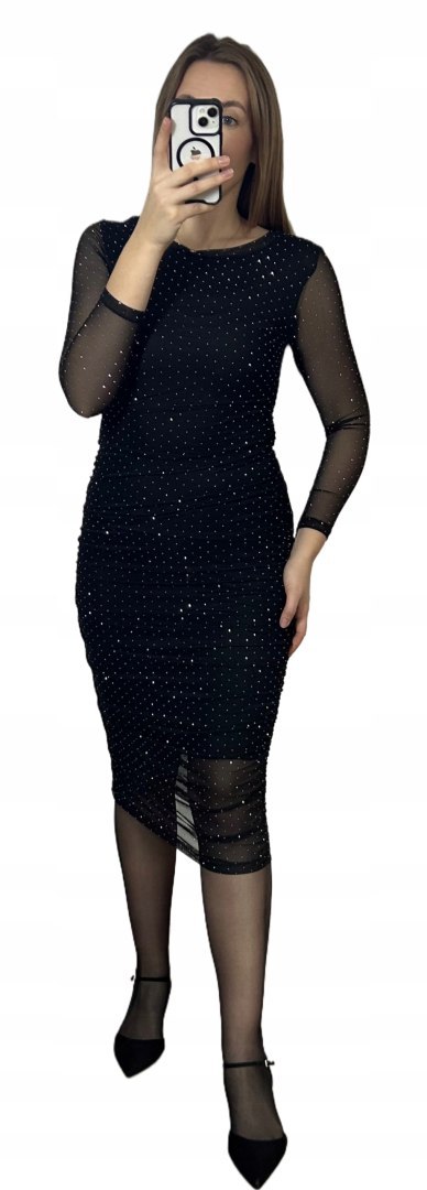 Czarna sukienka midi z siateczki ozdobionej diamencikami