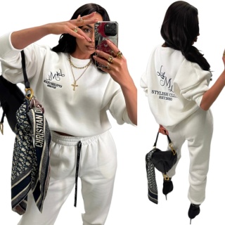 Oversize bluza bawełniana ocieplana haft biała bawełna La Milla- STYLISH CLUB