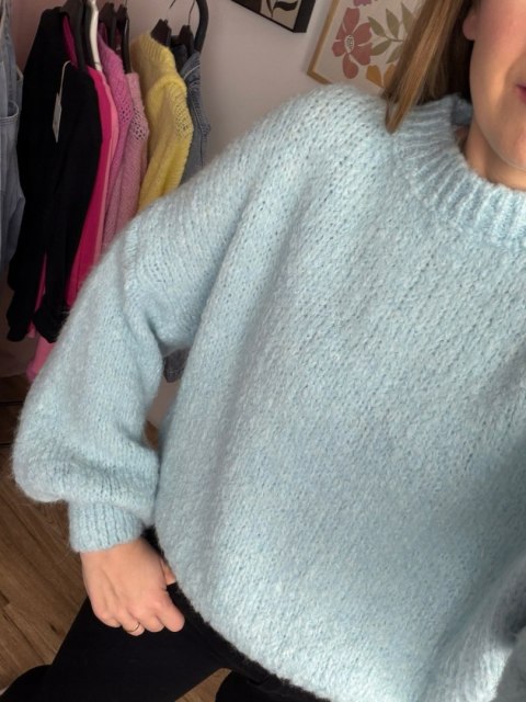 detale swetr CLOUDY chmurka