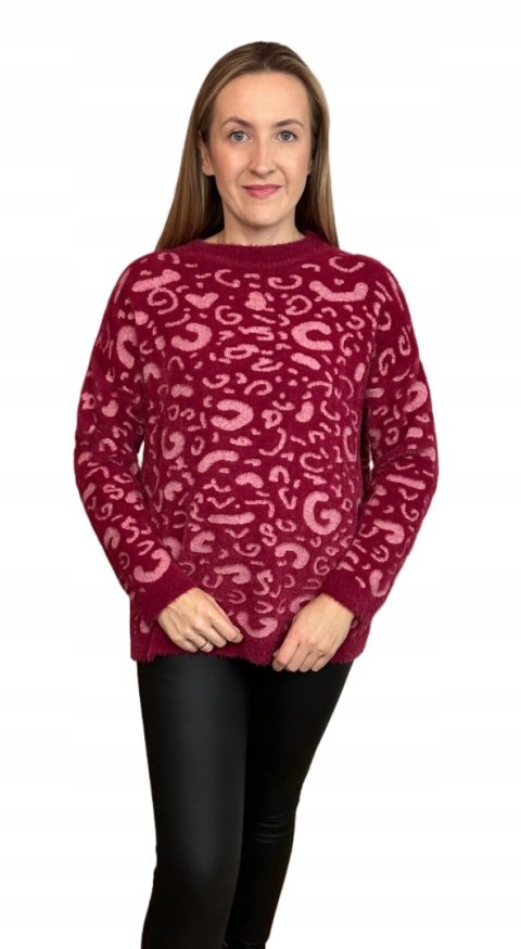 Miękki wzorzysty sweterek oversize luźny panterka cętki wiskoza wełna Miękki wzorzysty sweterek oversize luźny panterka cętki wiskoza wełna