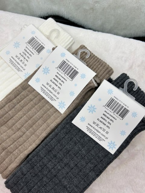 Białe ocieplacze getry prążkowane wełna prążek Crazysocks Białe ocieplacze getry prążkowane wełna prążek Crazysocks