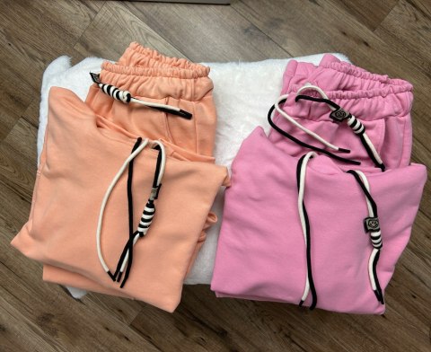 Komplet dresowy dres luźny bawełniany bawełna bluza kaptur Azara S M L Komplet dresowy dres luźny bawełniany bawełna bluza kaptur Azara S M L