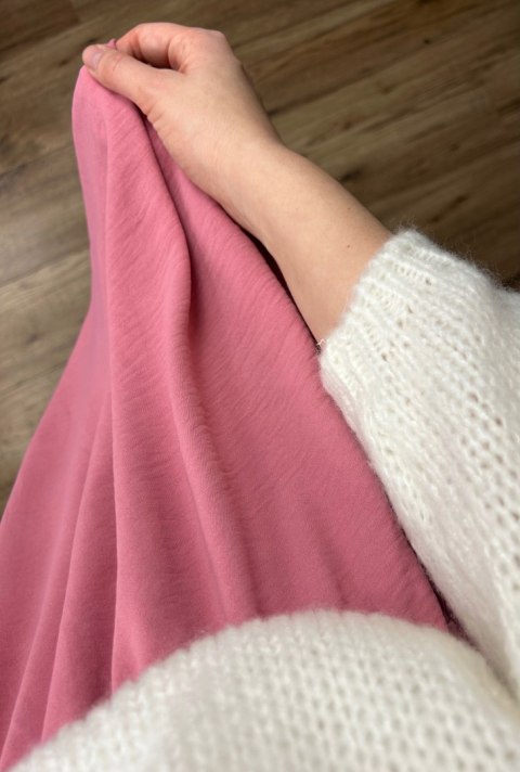 Krótka spódnica bombka różowa róż luźna New Collection S M L Krótka spódnica bombka różowa róż luźna New Collection S M L