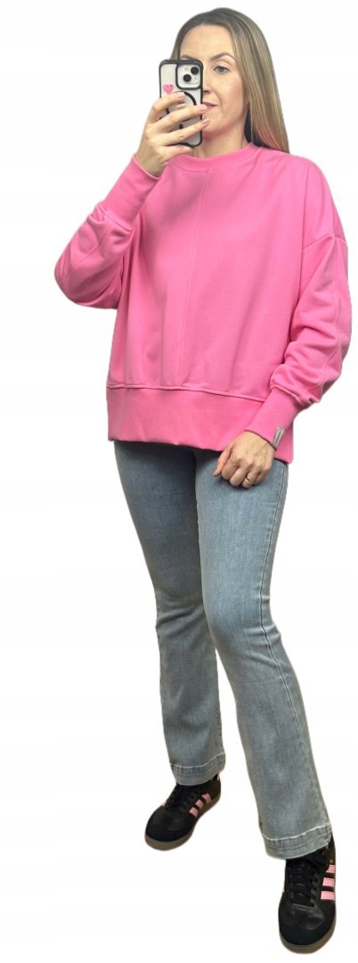 Różowa cukierek bluza oversize bawełniana rozcięcia produkt polski Lenoshka Różowa cukierek bluza oversize bawełniana rozcięcia produkt polski Lenoshka
